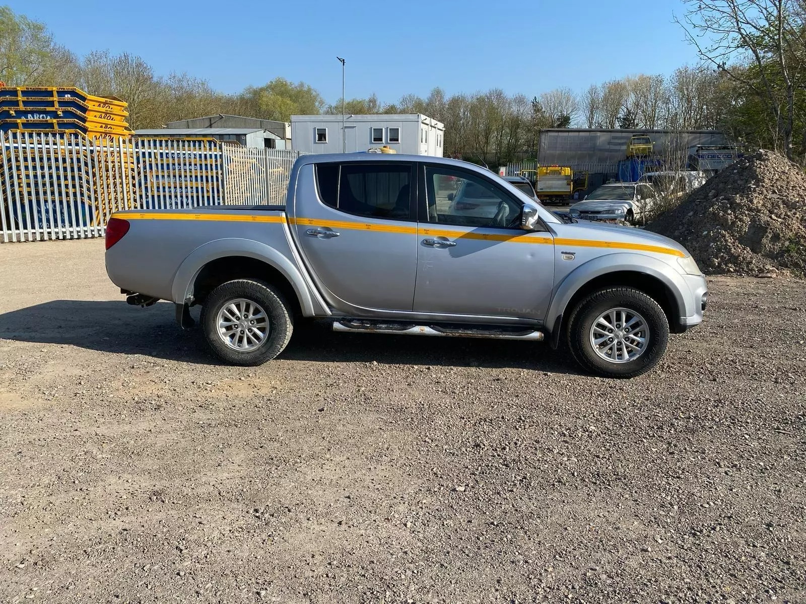 Mitsubishi L200 2014 Дизель 2.5L