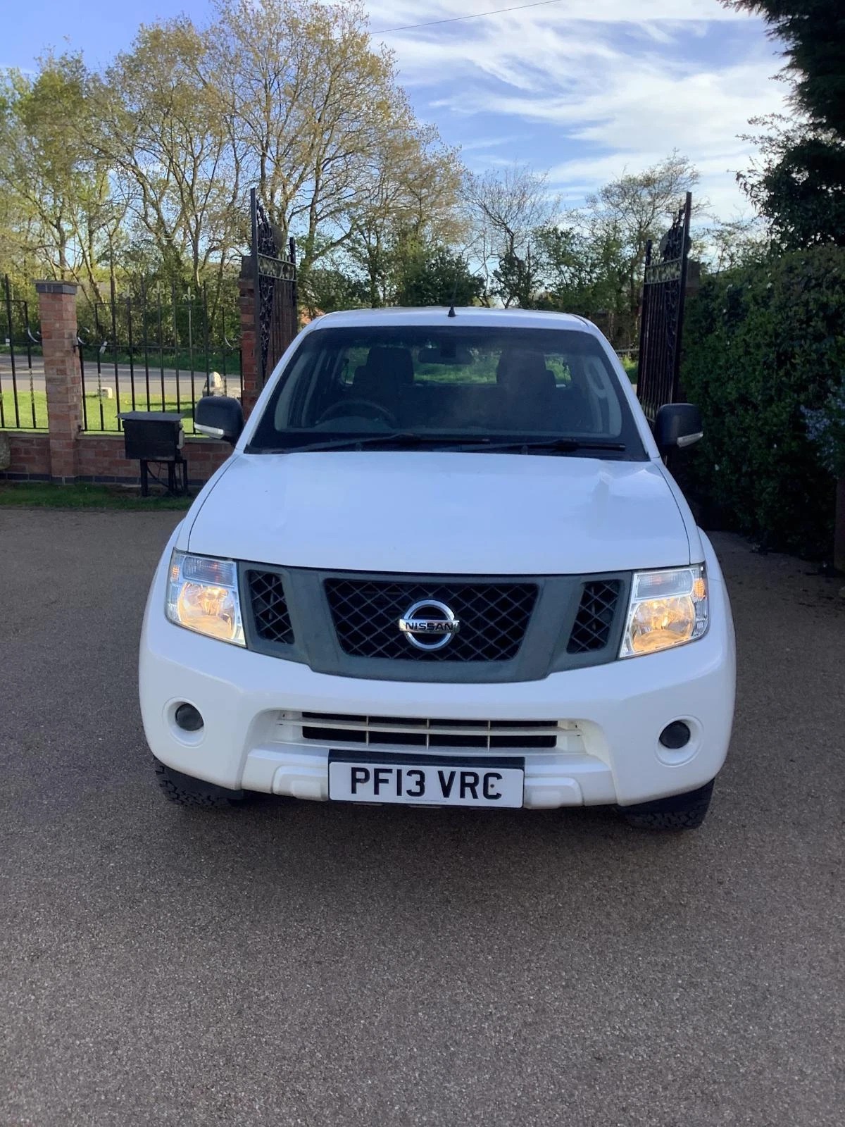 Nissan Navara 2013 2.5L